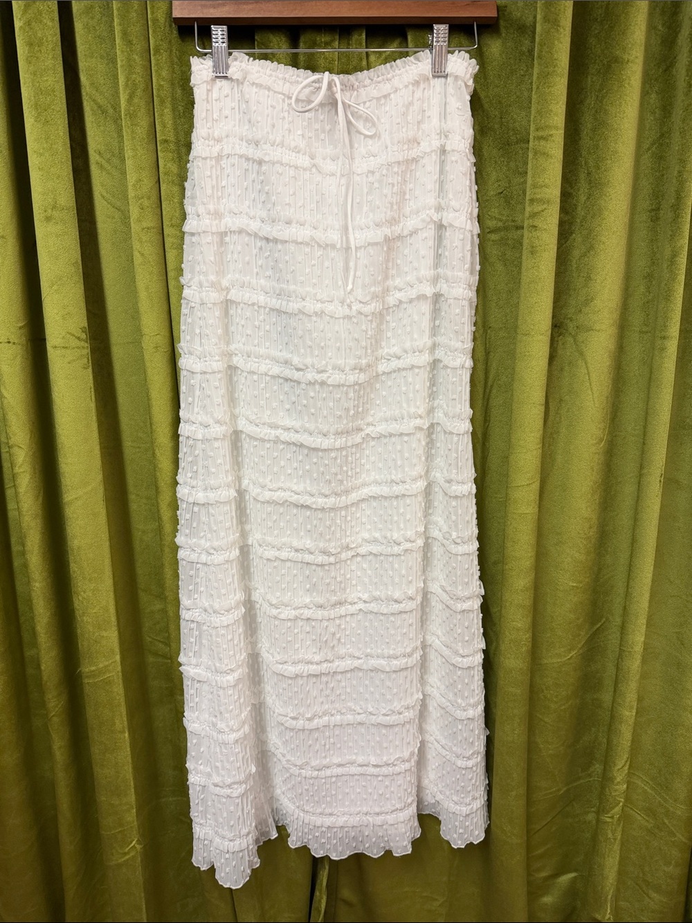Lucy in the Sky White Textured Tiered Maxi Skirt